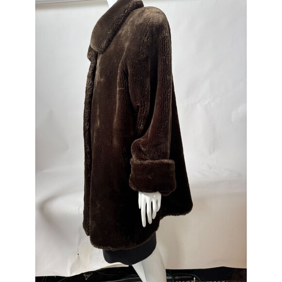 Vintage Faux Fur Brown Coat With Polyester Lining Folded Cuffs & Collar Size Lar - Picture 4 of 16